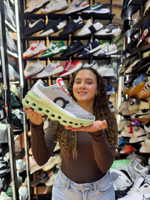 ZAPATILLAS TIPO ONRUN SWISS
