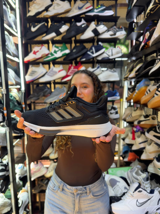 TENIS ESTILO EQ21 RUNTECH
