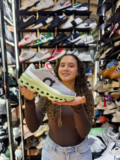 ZAPATILLAS TIPO ONRUN SWISS